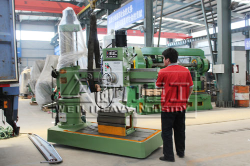 zq3050搖臂鉆床發(fā)貨