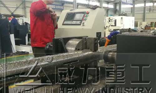 氣漲軸專用數(shù)控鉆銑機(jī)