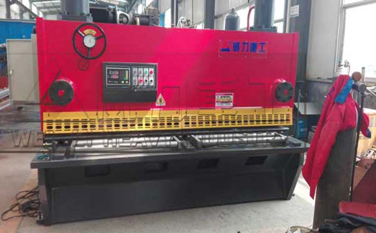 閘式剪板機(jī)QC11Y-16X2500液壓剪板機(jī)