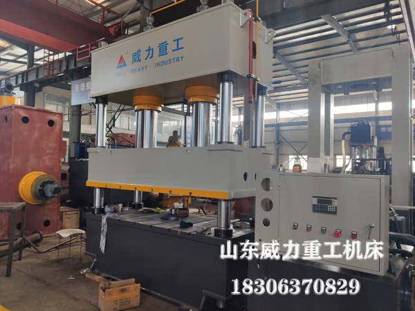 315噸不銹鋼水塔封蓋拉伸機(jī)