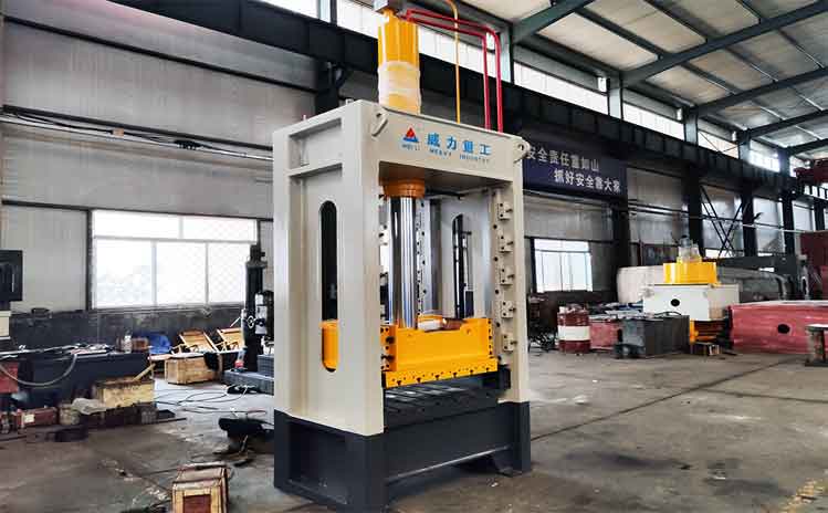 100噸框架式液壓機